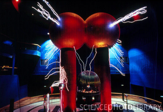 Archivo:foto-van-de-graaff.jpg